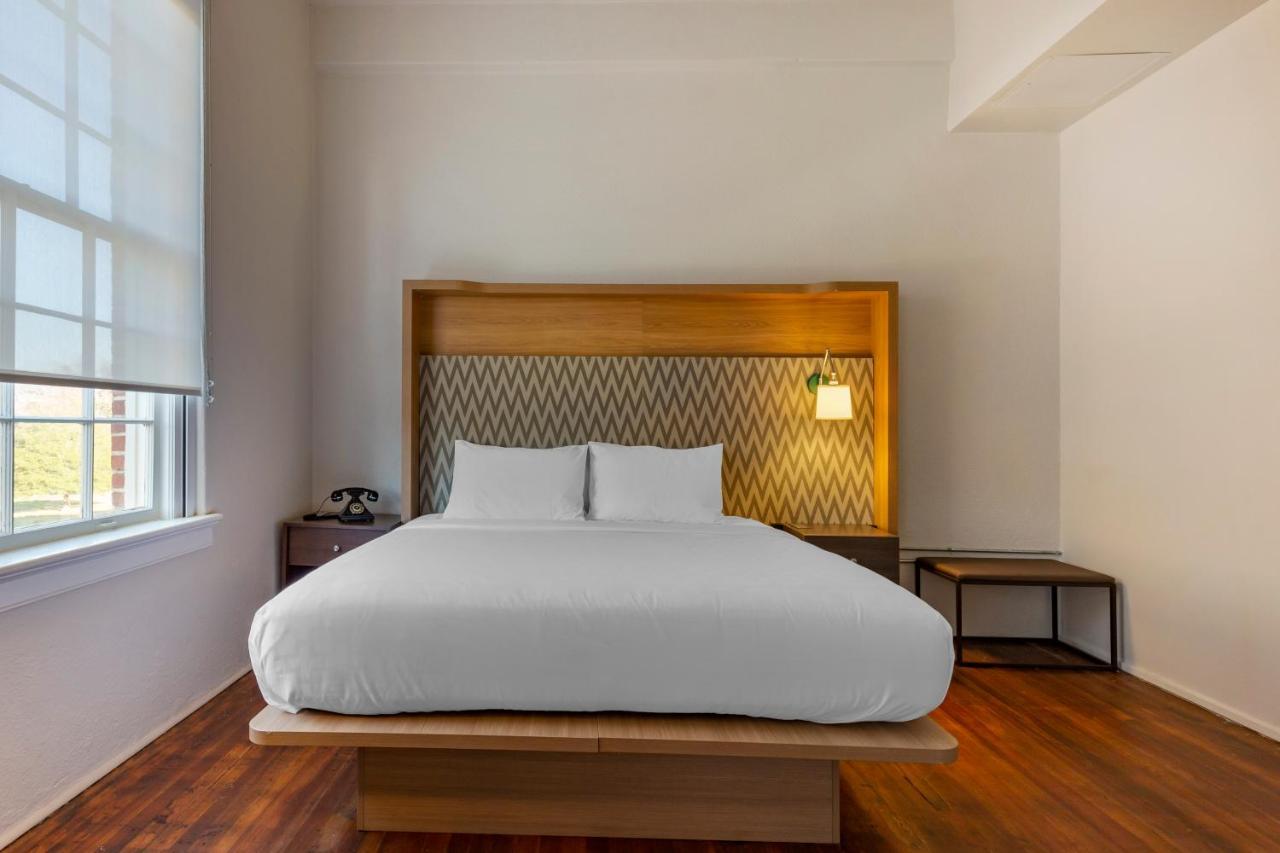 Inn At Blackstone ภายนอก รูปภาพ